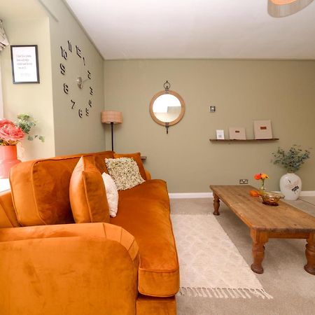 The Lilley Pad In Ludlow Cosy, Central, Perfect For Couples, Netflix & Parking Permit מראה חיצוני תמונה